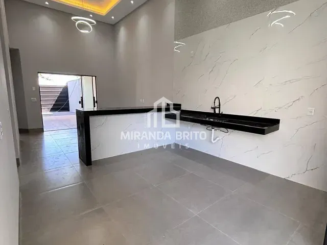 Casa 3 quartos e 2 banheiros, à venda, no bairro Residencial Solar Central Park em Aparecida de Goiânia