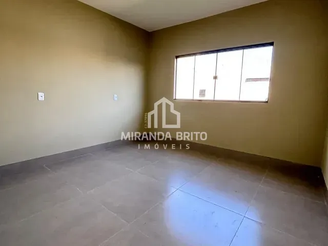 Casa 3 quartos e 2 banheiros, à venda, no bairro Residencial Solar Central Park em Aparecida de Goiânia