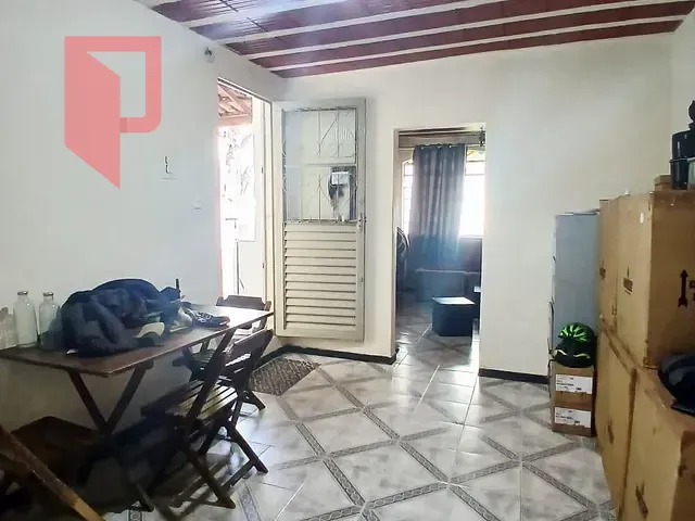 Casa 3 quartos e 1 banheiro, à venda, no bairro Caiçaras em Belo Horizonte