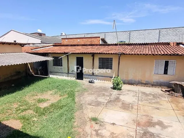 Casa com 500m², à venda, no bairro Jardim América em Goiânia