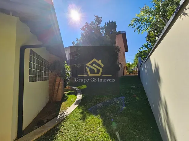 Casa com 1000m² 4 quartos e 5 banheiros, à venda, no bairro Pinheiro em Valinhos