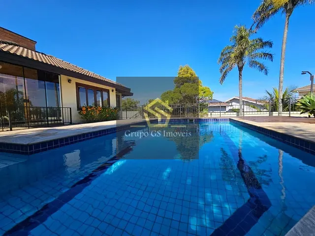 Casa com 1000m² 4 quartos e 5 banheiros, à venda, no bairro Pinheiro em Valinhos