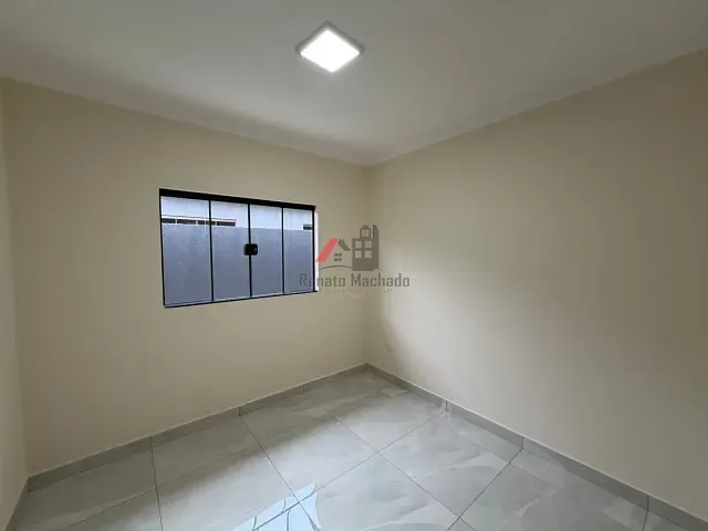 Casa com 126m² 2 quartos e 1 banheiro, à venda, no bairro Jardim San Raphael V em Arapongas