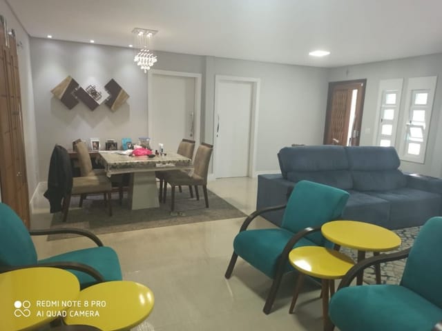 Foto do Casa - Casa com 3 dormitórios à venda, 236 m² por R$ 640.000,00 - Jardim Oriente - São José dos Campos/SP | RUSSI IMÓVEIS