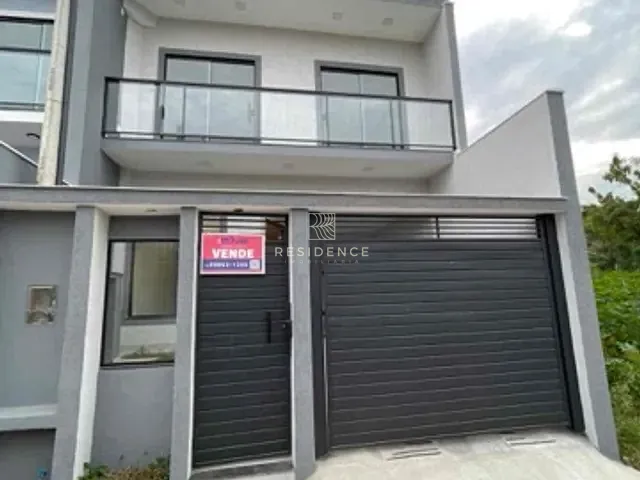 Casa 2 quartos e 3 banheiros, à venda, no bairro Roma em Volta Redonda