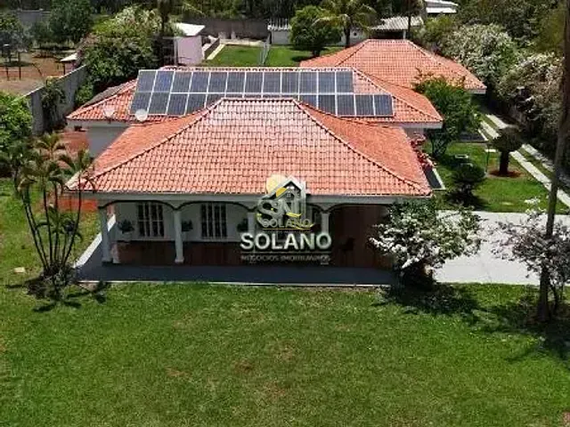 Casa com 700m² 3 quartos e 2 banheiros, à venda, no bairro Parque das Flores em Goiânia