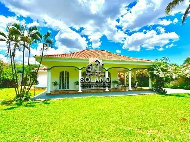 Casa com 700m² 3 quartos e 2 banheiros, à venda, no bairro Parque das Flores em Goiânia