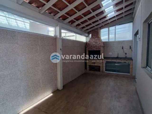 Casa com 92m² 2 quartos e 3 banheiros, para alugar, no bairro Vila Mogilar em Mogi das Cruzes