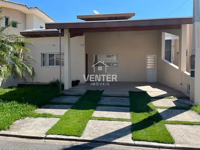 Casa com 250m² 4 quartos e 3 banheiros, para alugar, no bairro Loteamento Residencial Campos do Conde III em Tremembé
