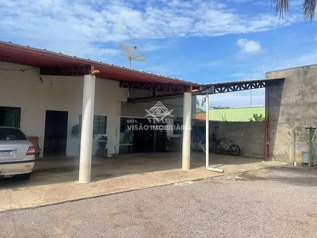 Casa com 675m² 2 quartos e 1 banheiro, à venda, no bairro Jardim Primavera em Sinop
