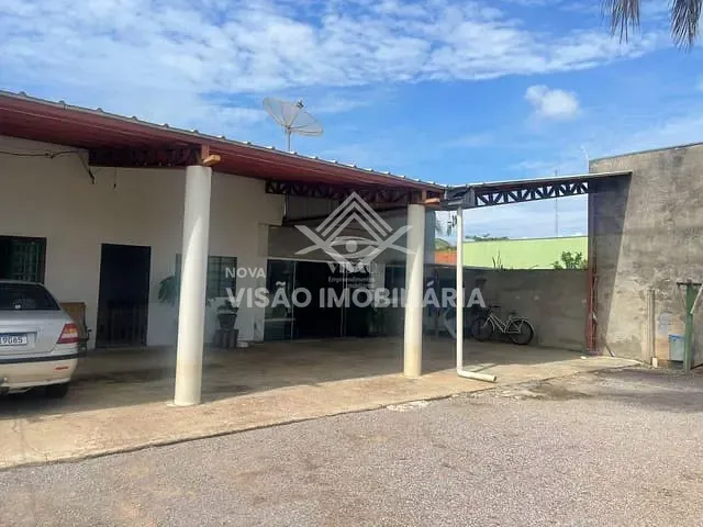 Casa com 675m² 2 quartos e 1 banheiro, à venda, no bairro Jardim Primavera em Sinop