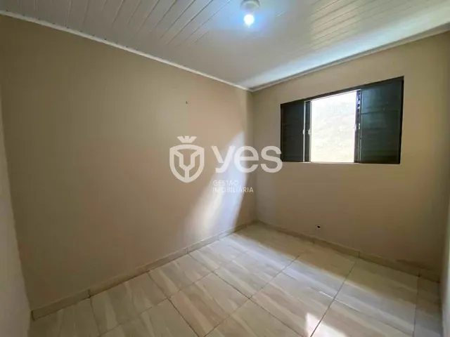 Casa com 240m² 2 quartos e 1 banheiro, à venda, no bairro Residencial Jardim das Oliveiras em Araxá