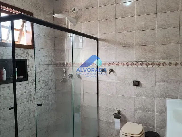 Casa com 480m² 4 quartos e 3 banheiros, à venda, no bairro Conjunto Residencial Esplanada do Sol em São José dos Campos