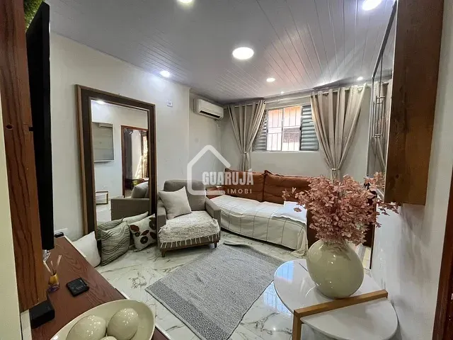 Casa com 45m² 1 quarto e 1 banheiro, à venda, no bairro Sítio Paecara (Vicente de Carvalho) em Guarujá