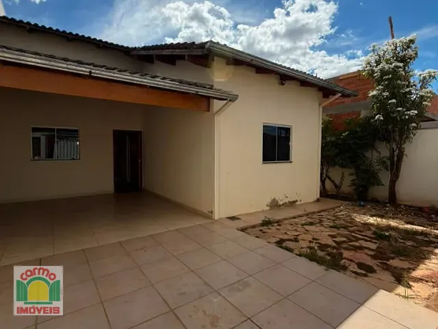 Casa com 200m² 3 quartos e 2 banheiros, para alugar, no bairro Residencial Verona em Anápolis