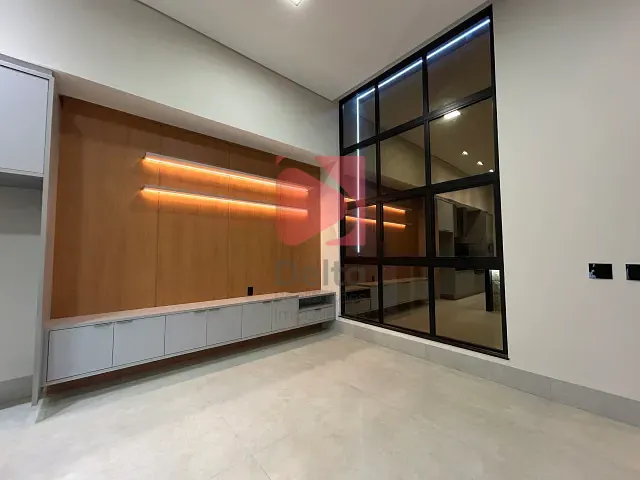 Casa 3 quartos e 1 banheiro, à venda, no bairro Residencial Alto do Jatobá em Pirassununga