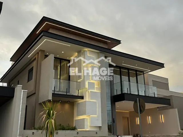 Casa com 466m² 4 quartos e 6 banheiros, à venda, no bairro Ribeirão do Lipa em Cuiabá