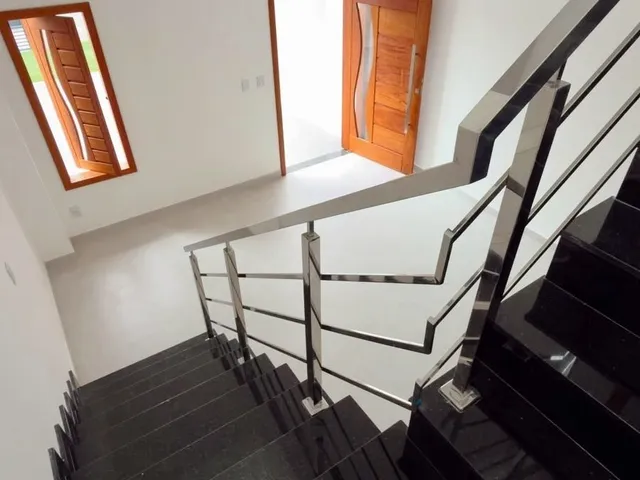 Casa com 123m² 3 quartos e 2 banheiros, à venda, no bairro das Laranjeiras em Serra