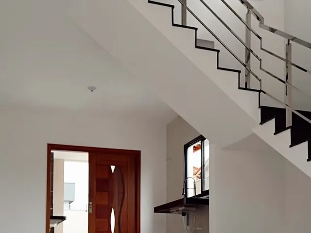 Casa com 123m² 3 quartos e 2 banheiros, à venda, no bairro das Laranjeiras em Serra