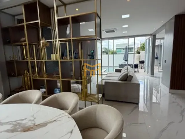 Casa com 500m² 4 quartos e 6 banheiros, para alugar, no bairro Parque Verde em Belém