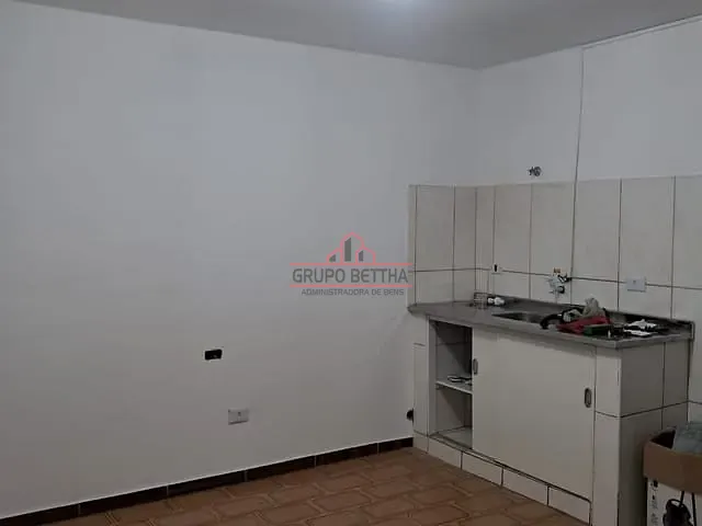 Casa com 125m² 2 quartos e 2 banheiros, para alugar, no bairro Parque Santa Tereza em Jandira
