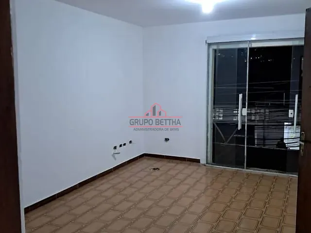 Casa com 125m² 2 quartos e 2 banheiros, para alugar, no bairro Parque Santa Tereza em Jandira