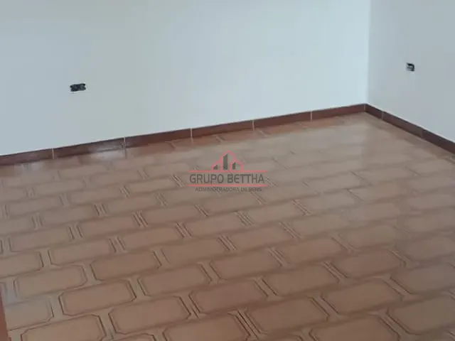 Casa com 125m² 2 quartos e 2 banheiros, para alugar, no bairro Parque Santa Tereza em Jandira