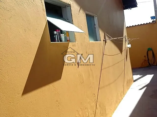 Casa com 160m² 2 quartos e 1 banheiro, à venda, no bairro Parque das Oliveiras em Ribeirão Preto