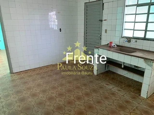 Casa 2 quartos e 2 banheiros, à venda, no bairro Vila Popular em Bauru