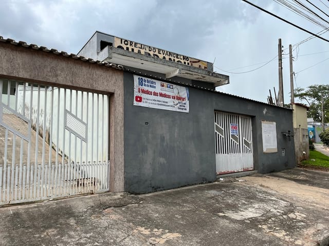 Casa com 300m² 2 quartos e 2 banheiros, à venda, no bairro Jardim Santa Rosa em Campinas
