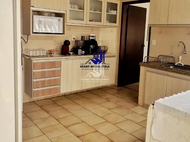 Casa com 360m² 4 quartos e 5 banheiros, à venda, no bairro Altos do Alvorada em Pederneiras