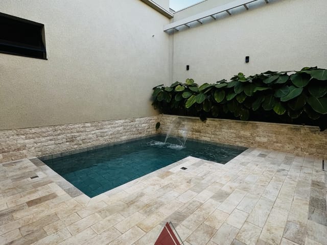 Casa com 250m² 3 quartos e 5 banheiros, à venda, no bairro Residencial Tellini em Franca