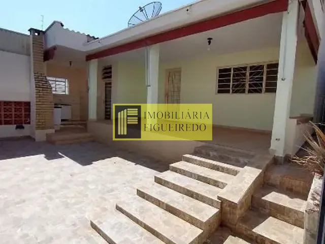 Casa com 90m² 3 quartos e 1 banheiro, para alugar, no bairro Vila Angélica em São José do Rio Preto
