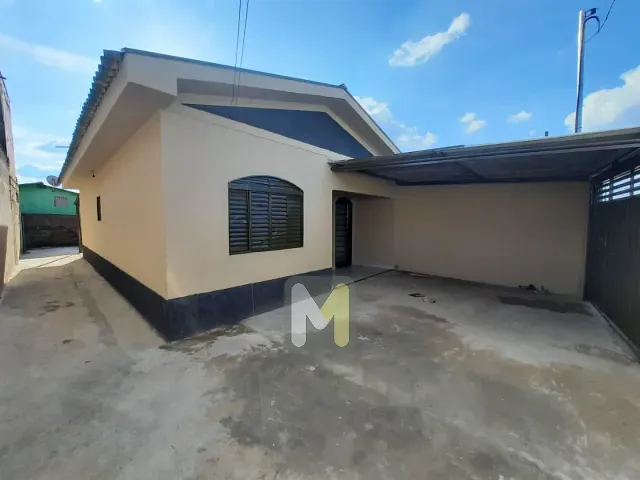 Casa com 160m² 2 quartos e 1 banheiro, à venda, no bairro Jardim Bela Vista em Serrana