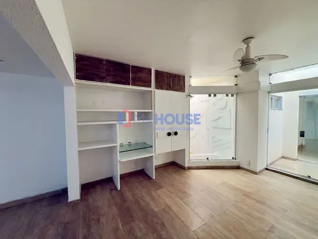 Casa 3 quartos e 4 banheiros, para alugar, no bairro Centro em Ilhéus
