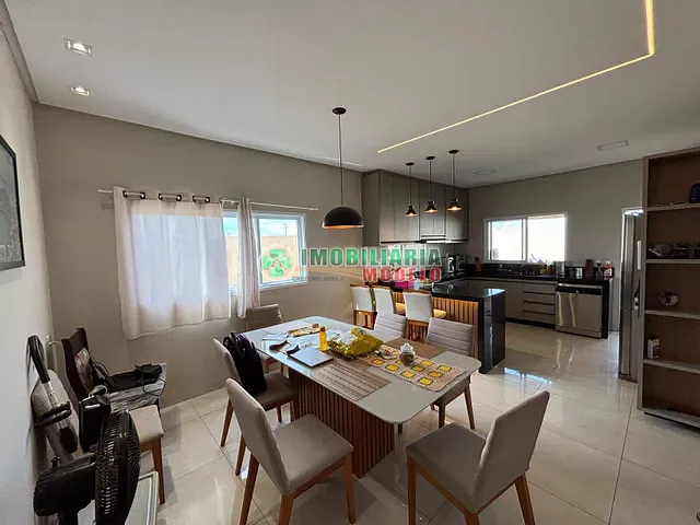 Casa com 400m² 3 quartos e 1 banheiro, à venda, no bairro Alto Cerrado em Canarana