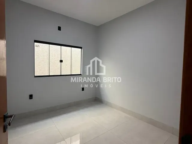 Casa 3 quartos e 2 banheiros, à venda, no bairro Setor Serra Dourada - 3ª Etapa em Aparecida de Goiânia