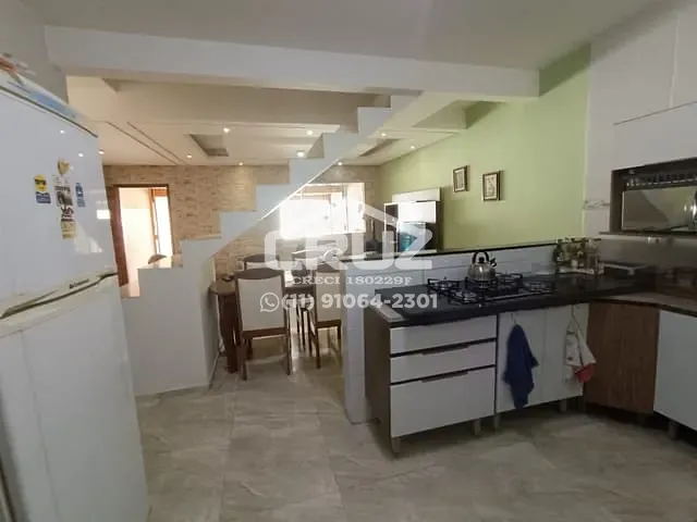 Casa com 150m² 2 quartos e 2 banheiros, à venda, no bairro Laranjeiras em Caieiras