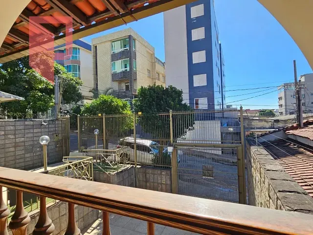 Casa com 1054m² 4 quartos e 9 banheiros, à venda, no bairro Nova Suíssa em Belo Horizonte