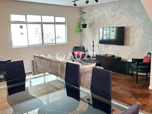 Casa com 191m² 3 quartos e 4 banheiros, à venda, no bairro Santa Felicidade em Curitiba