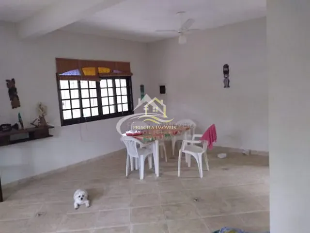 Casa com 450m², à venda, no bairro Boracéia em Bertioga