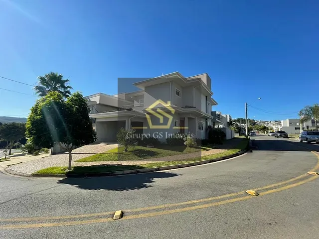 Casa com 313m² 3 quartos e 4 banheiros, à venda, no bairro Colina dos Pinheiros em Valinhos