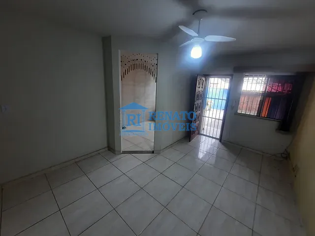 Casa 2 quartos e 3 banheiros, à venda ou para alugar, no bairro Jardim Atlântico Leste (Itaipuaçu) em Maricá