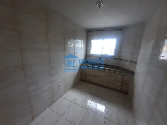 Casa 2 quartos e 3 banheiros, à venda ou para alugar, no bairro Jardim Atlântico Leste (Itaipuaçu) em Maricá