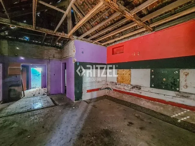 Casa com 141m² 1 quarto e 2 banheiros, para alugar, no bairro Centro em Novo Hamburgo