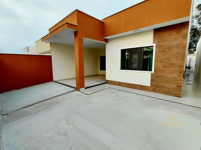 Casa 2 quartos e 2 banheiros, à venda, no bairro Centro em Porto Real