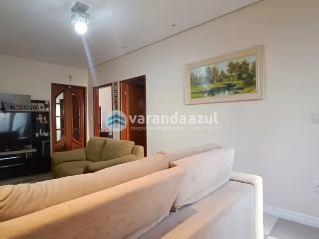 Casa 3 quartos e 2 banheiros, à venda, no bairro Vila Industrial em Mogi das Cruzes