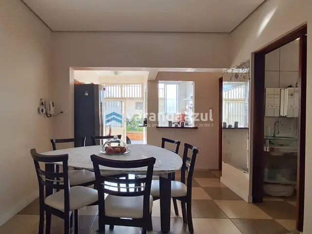 Casa 3 quartos e 2 banheiros, à venda, no bairro Vila Industrial em Mogi das Cruzes