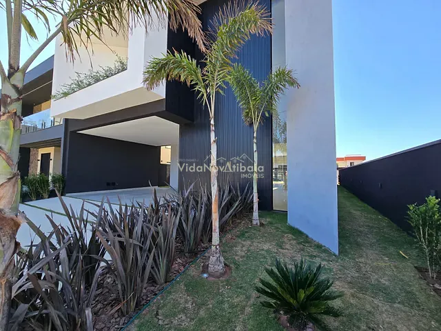 Casa com 370m² 3 quartos e 4 banheiros, à venda, no bairro Vila Santista em Atibaia