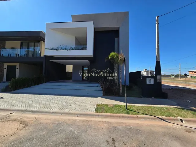 Casa com 370m² 3 quartos e 4 banheiros, à venda, no bairro Vila Santista em Atibaia